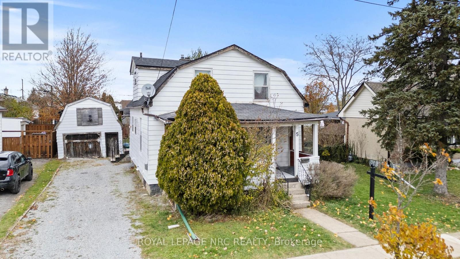 5 Chetwood Street, St. Catharines, Ontario  L2S 1J9 - Photo 3 - X12574258