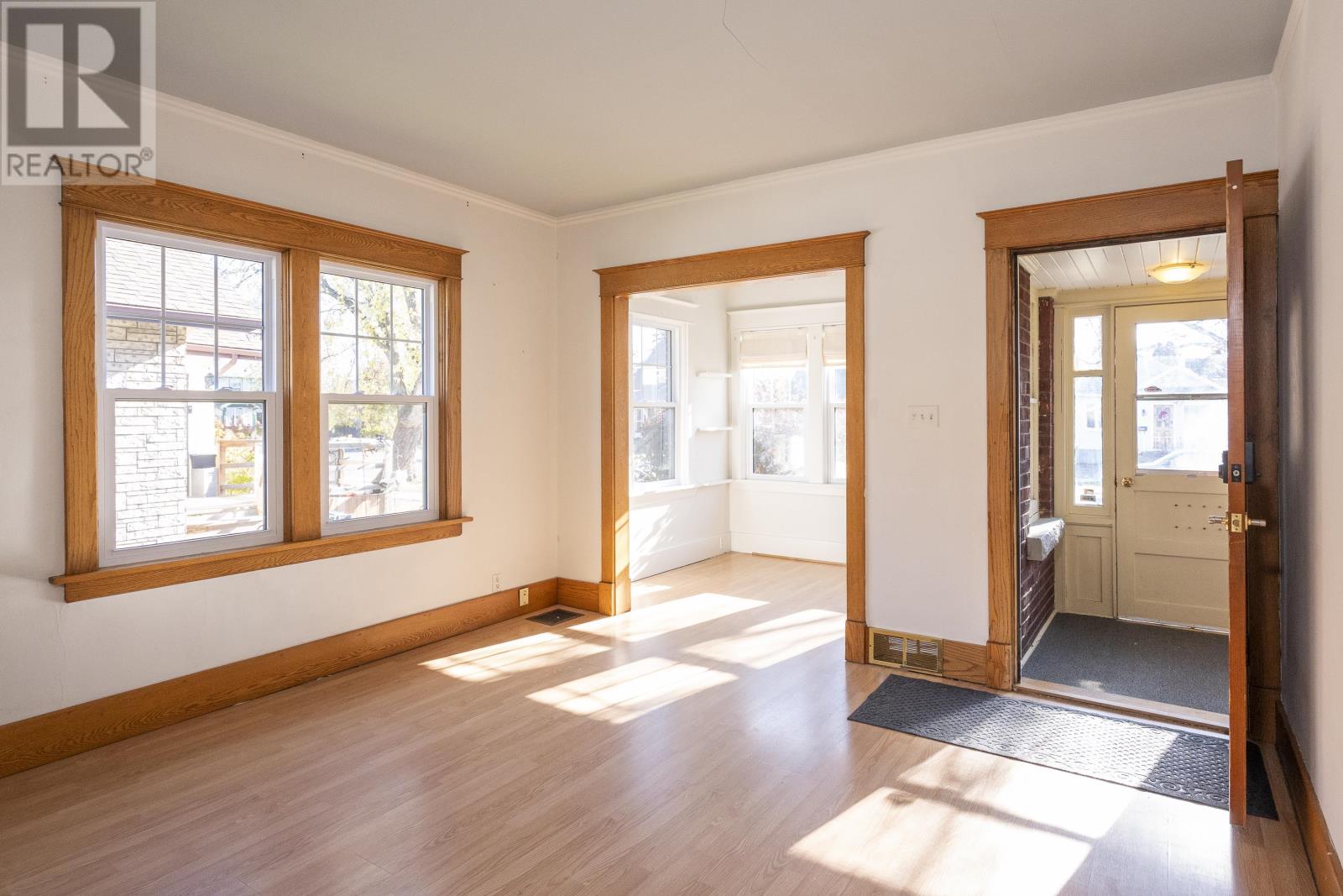 1411 Mcgregor Ave, Thunder Bay, Ontario  P7E 5E7 - Photo 4 - TB253547