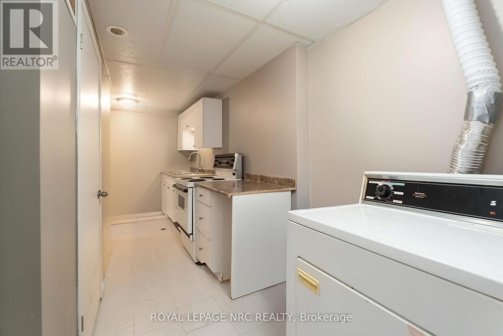 29 Heritage Court, St. Catharines, Ontario  L2S 3H8 - Photo 30 - X12511876