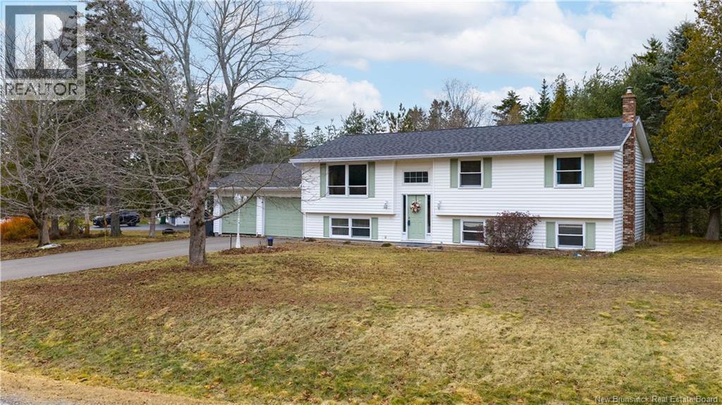 35 Peat Drive, Quispamsis, New Brunswick  E2E 4R6 - Photo 3 - NB130435