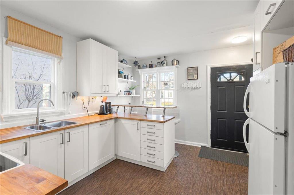 982 Mulvey Avenue, Winnipeg, Manitoba  R2M 1J2 - Photo 2 - 202528992