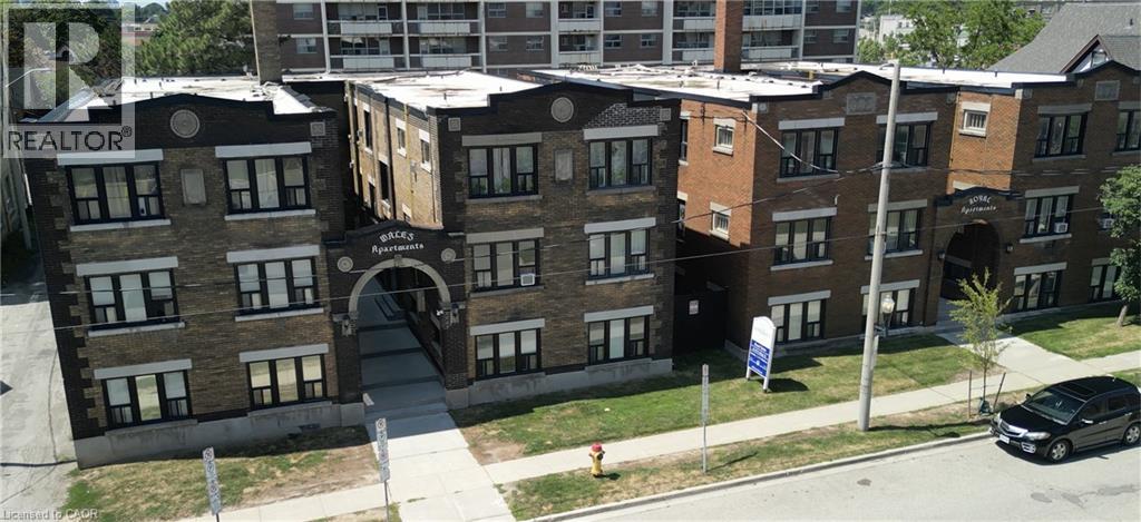 46 COLLEGE Street, Kitchener, Ontario