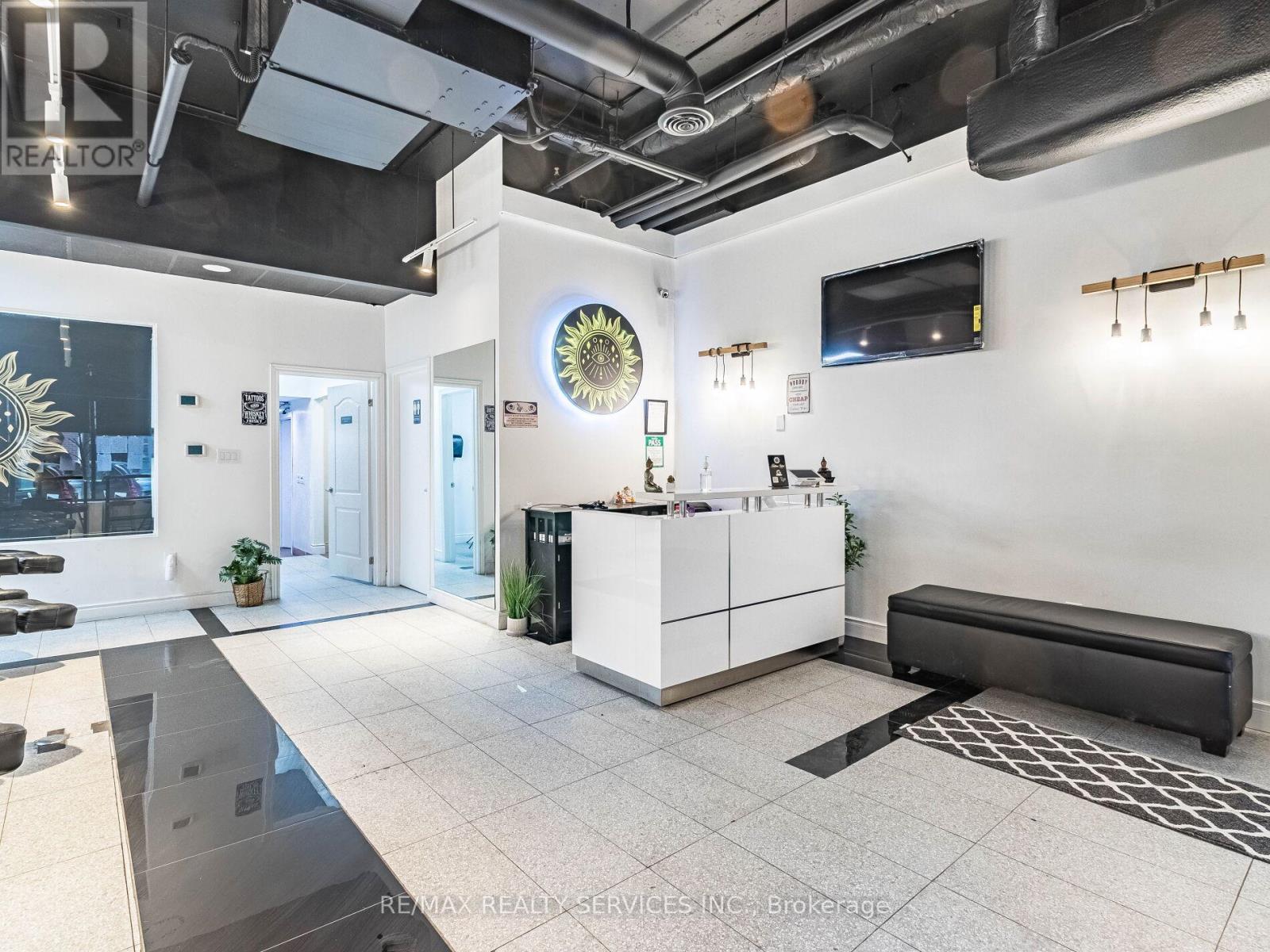 16 - 16 Church Street, Toronto, Ontario  M5E 1M1 - Photo 10 - C12574222