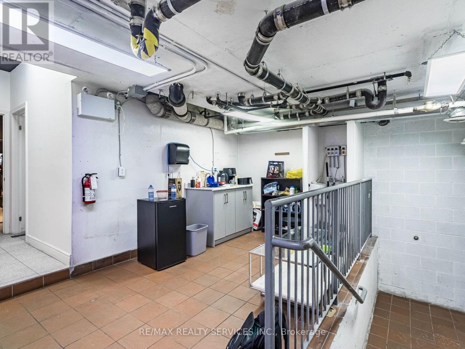 16 - 16 Church Street, Toronto, Ontario  M5E 1M1 - Photo 28 - C12574222