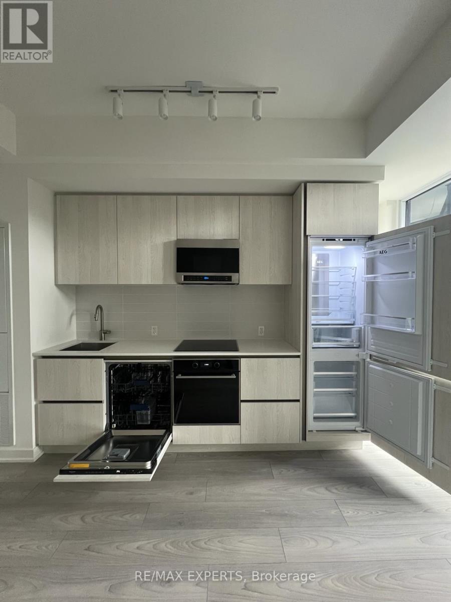 213 - 110 Broadway Avenue, Toronto, Ontario  M4P 1V7 - Photo 6 - C12574276