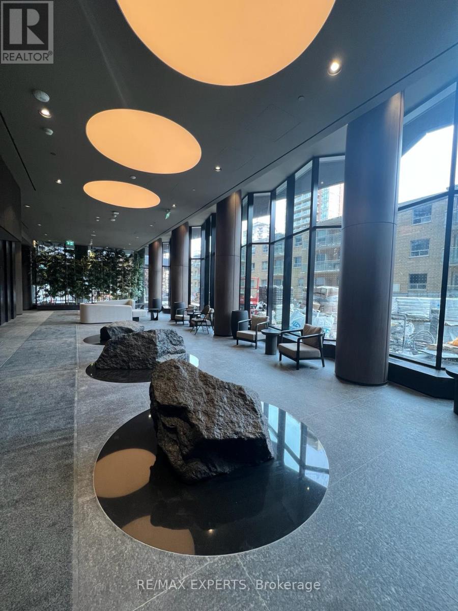 213 - 110 Broadway Avenue, Toronto, Ontario  M4P 1V7 - Photo 8 - C12574276