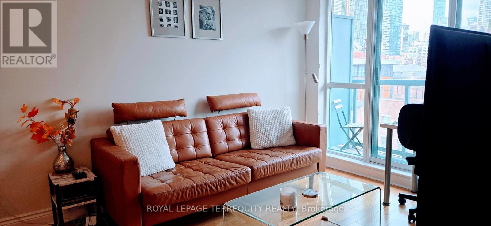 817 - 109 Front Street E, Toronto, Ontario  M5A 4P7 - Photo 10 - C12574310