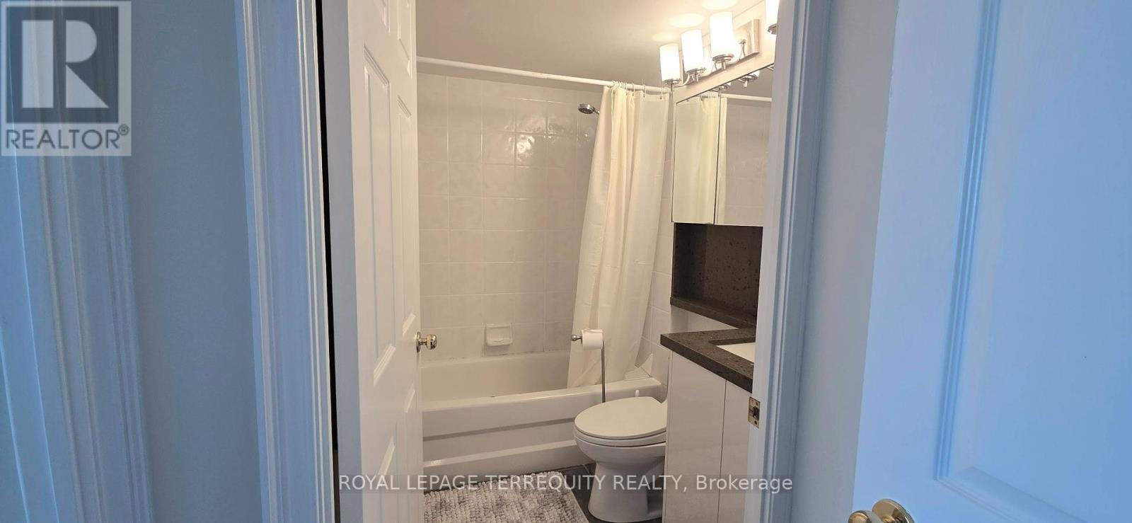 817 - 109 Front Street E, Toronto, Ontario  M5A 4P7 - Photo 17 - C12574310