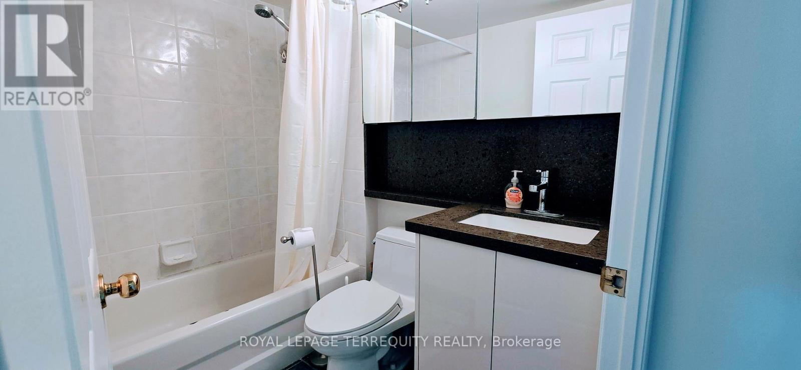 817 - 109 Front Street E, Toronto, Ontario  M5A 4P7 - Photo 18 - C12574310