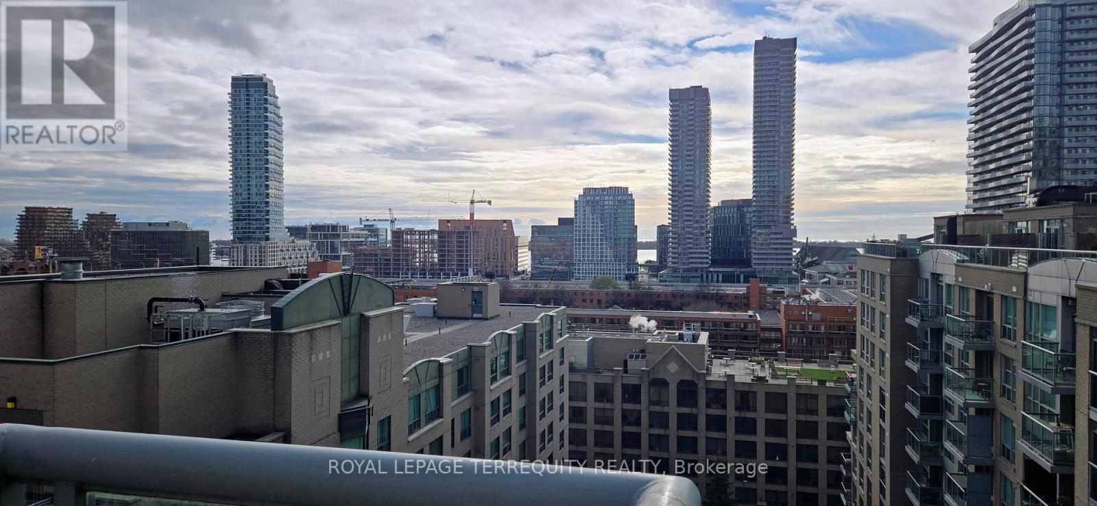 817 - 109 Front Street E, Toronto, Ontario  M5A 4P7 - Photo 36 - C12574310