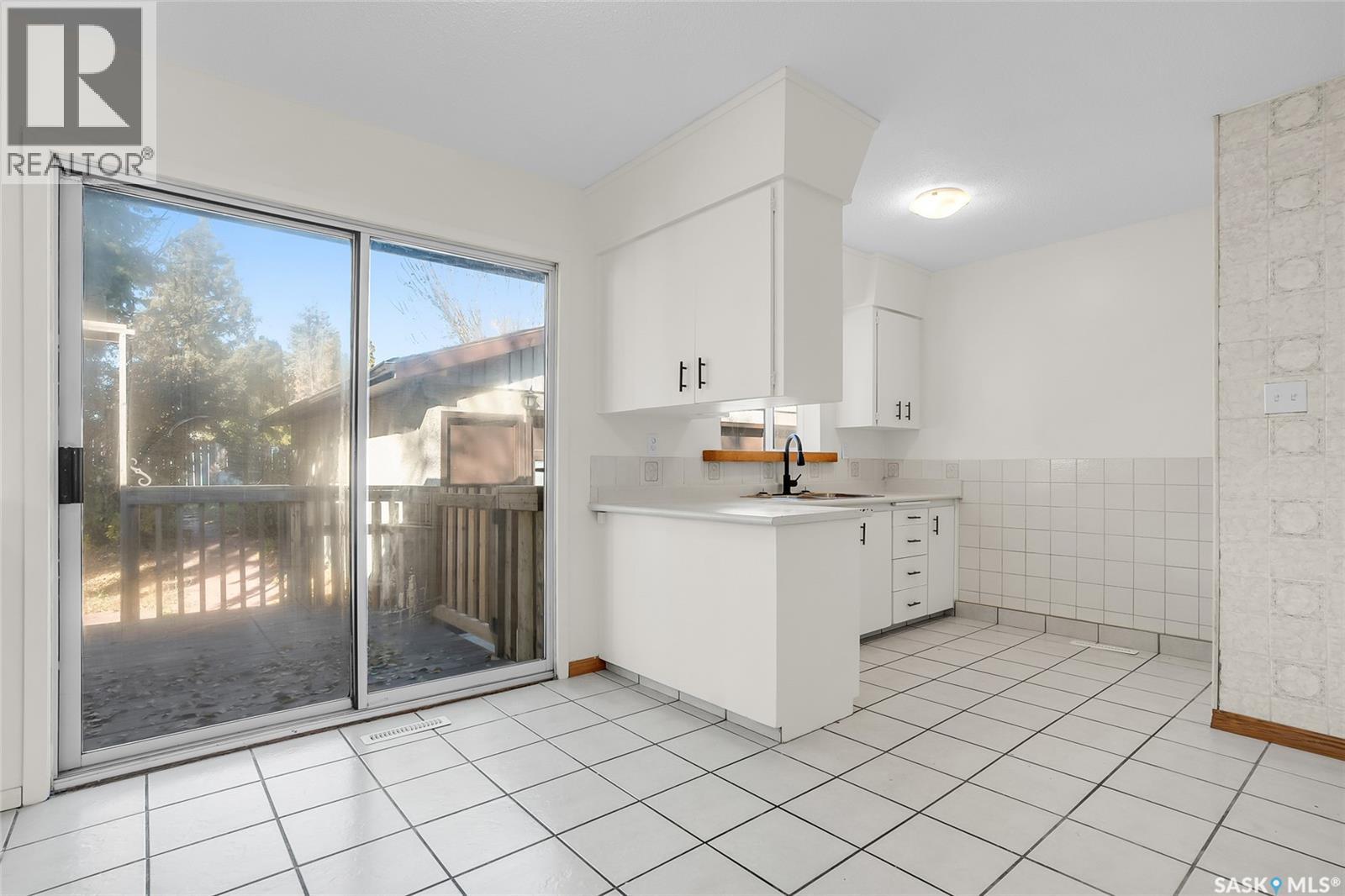 1806 Richardson Road, Saskatoon, Saskatchewan  S7L 4B5 - Photo 8 - SK024638