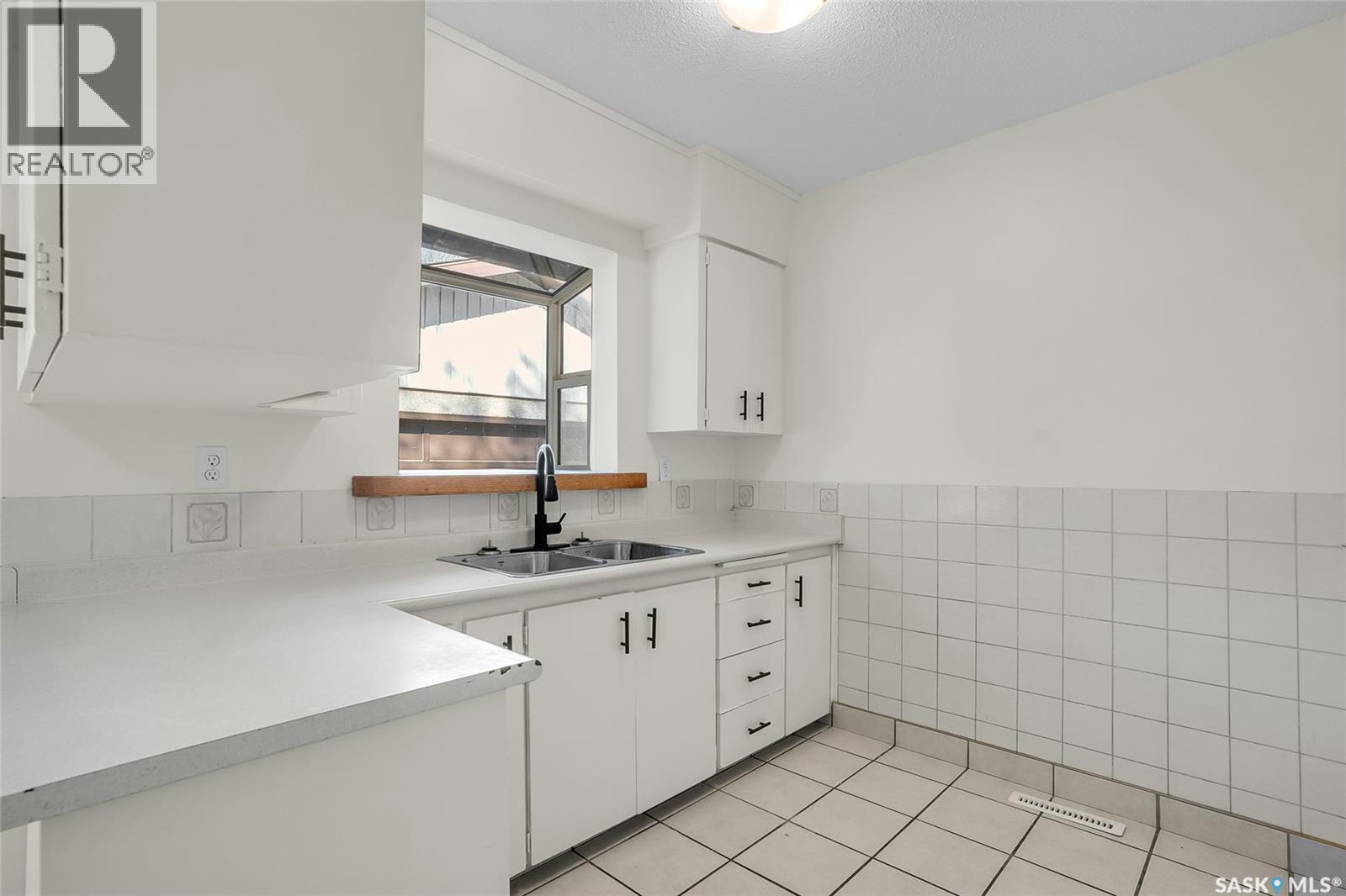 1806 Richardson Road, Saskatoon, Saskatchewan  S7L 4B5 - Photo 9 - SK024638