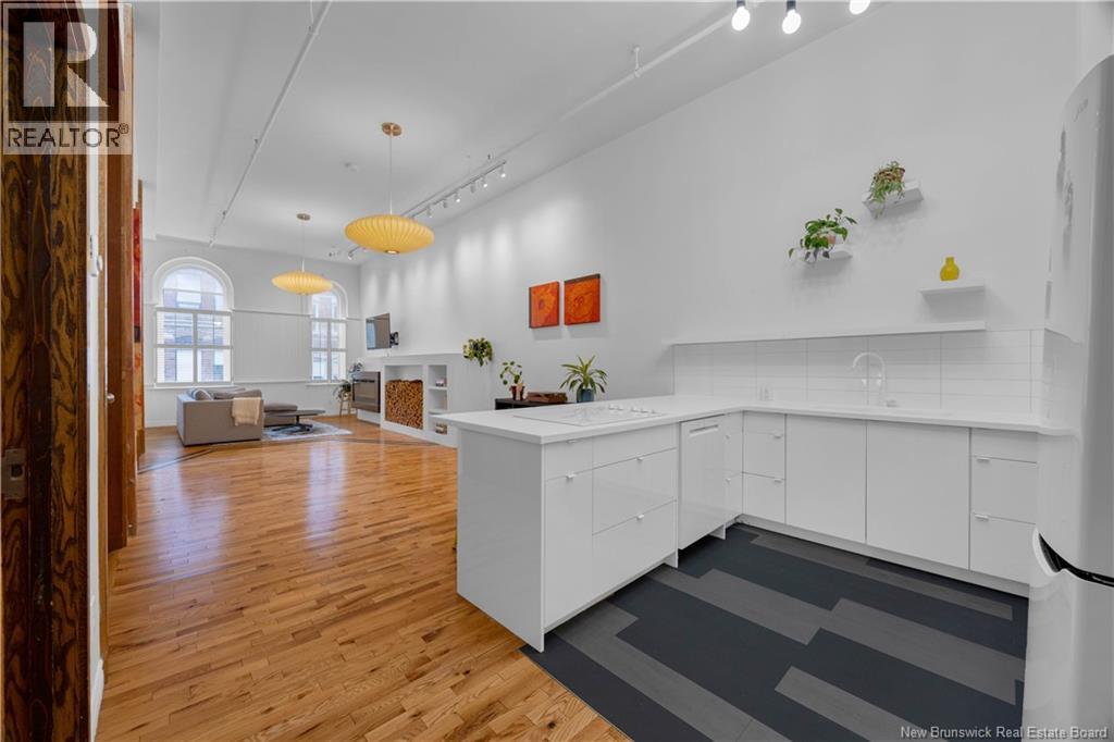 100 Prince William Street Unit# 2, Saint John, New Brunswick  E2L 2B3 - Photo 3 - NB130515