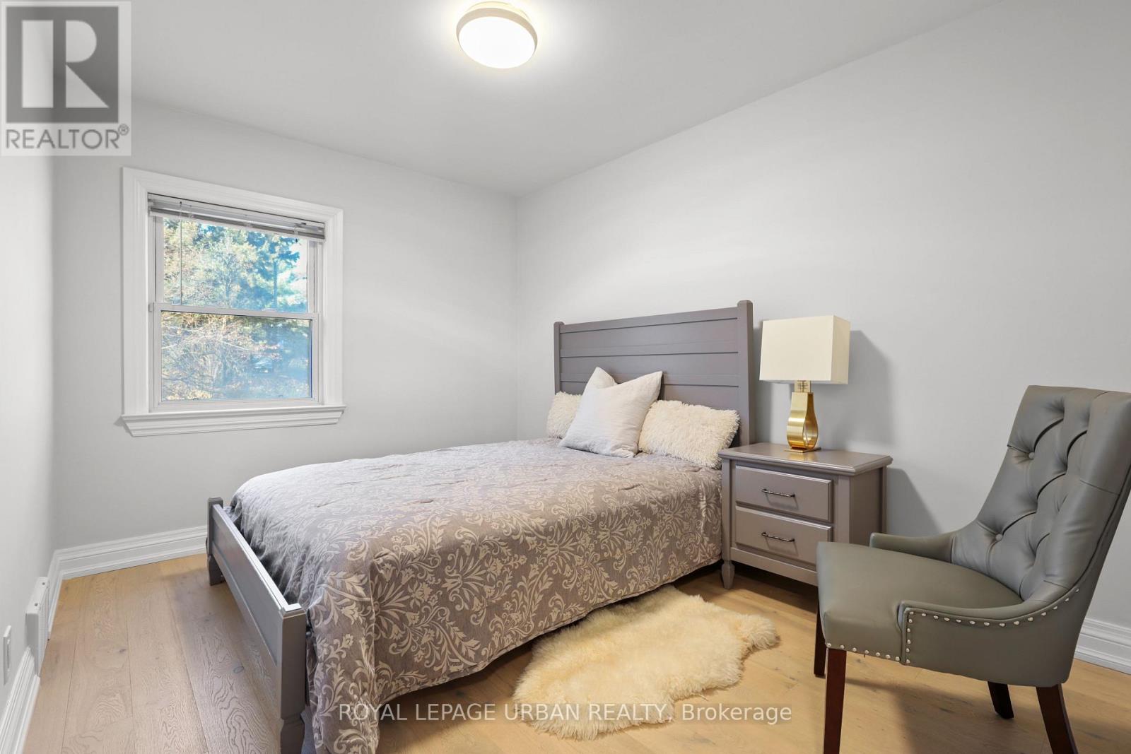 230 Parkview Hill Crescent, Toronto, Ontario  M4B 1S3 - Photo 19 - E12574218