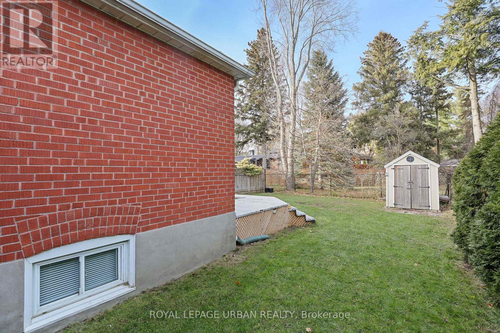 230 Parkview Hill Crescent, Toronto, Ontario  M4B 1S3 - Photo 27 - E12574218