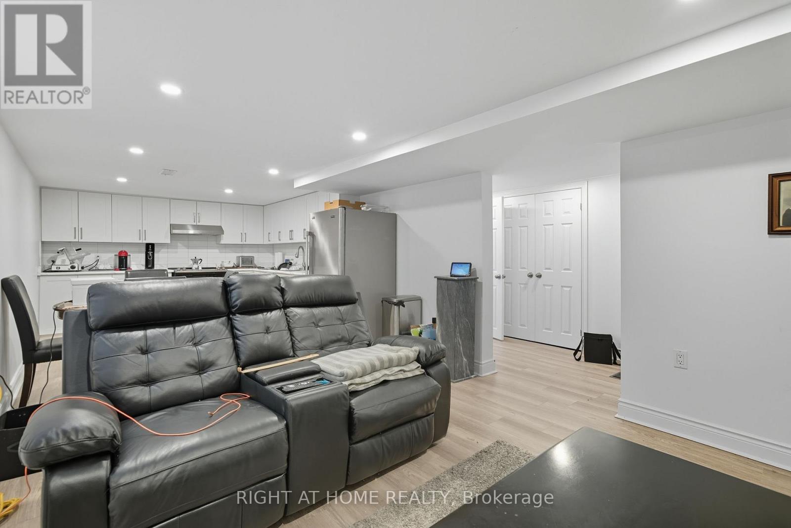 340 Grandview Street S, Oshawa, Ontario  L1H 7C7 - Photo 22 - E12574228