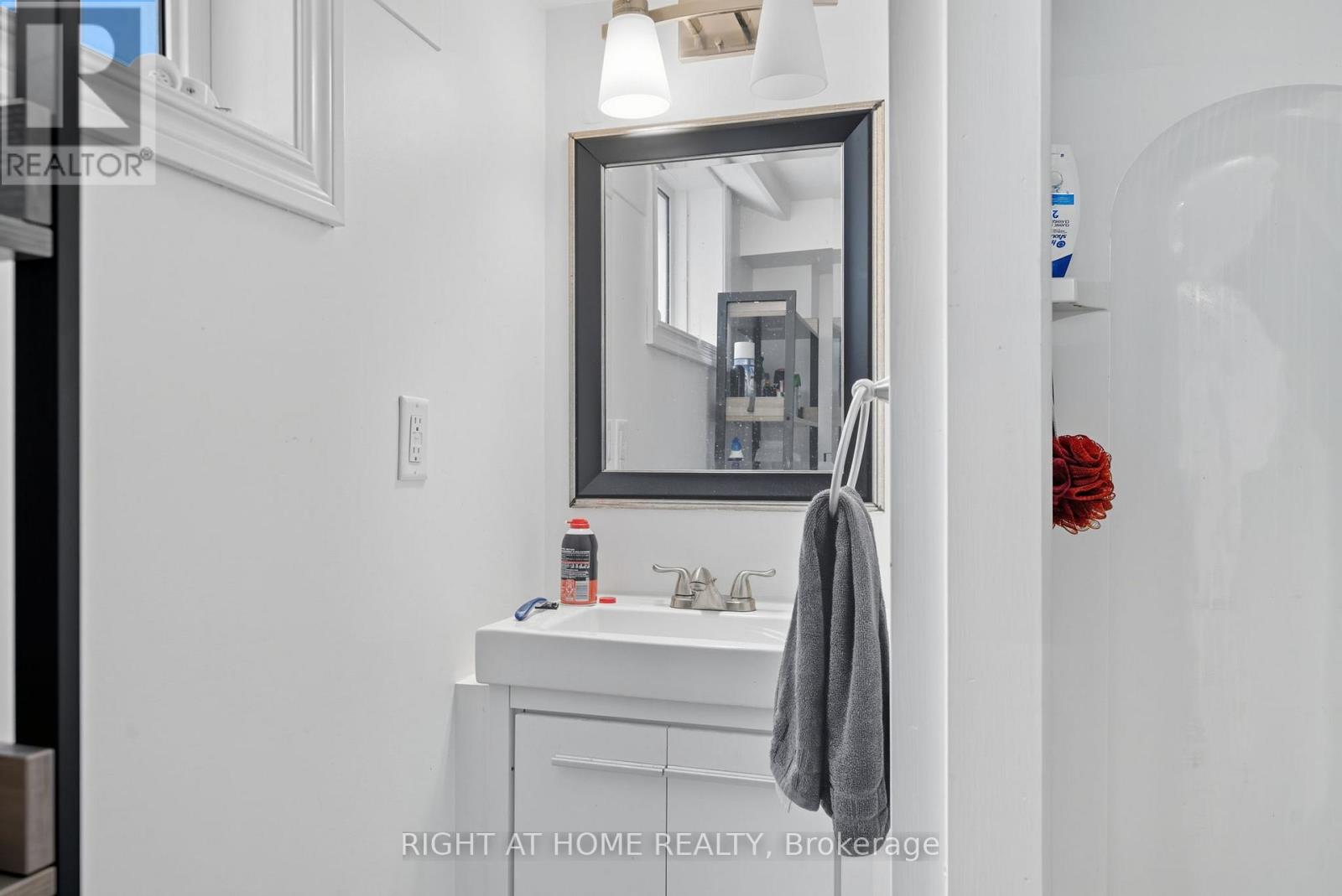 340 Grandview Street S, Oshawa, Ontario  L1H 7C7 - Photo 33 - E12574228