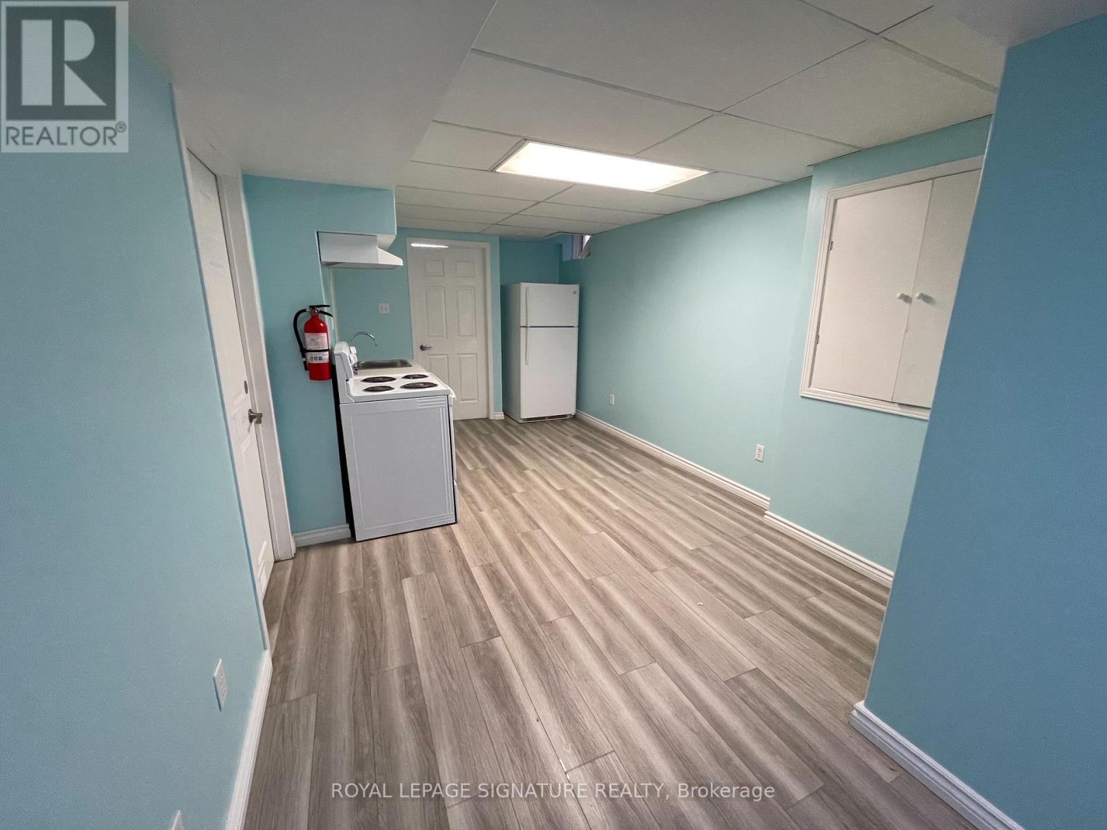 Basement Apartment - 76 Piperbrook Crescent, Toronto, Ontario  M1E 5G9 - Photo 16 - E12574296