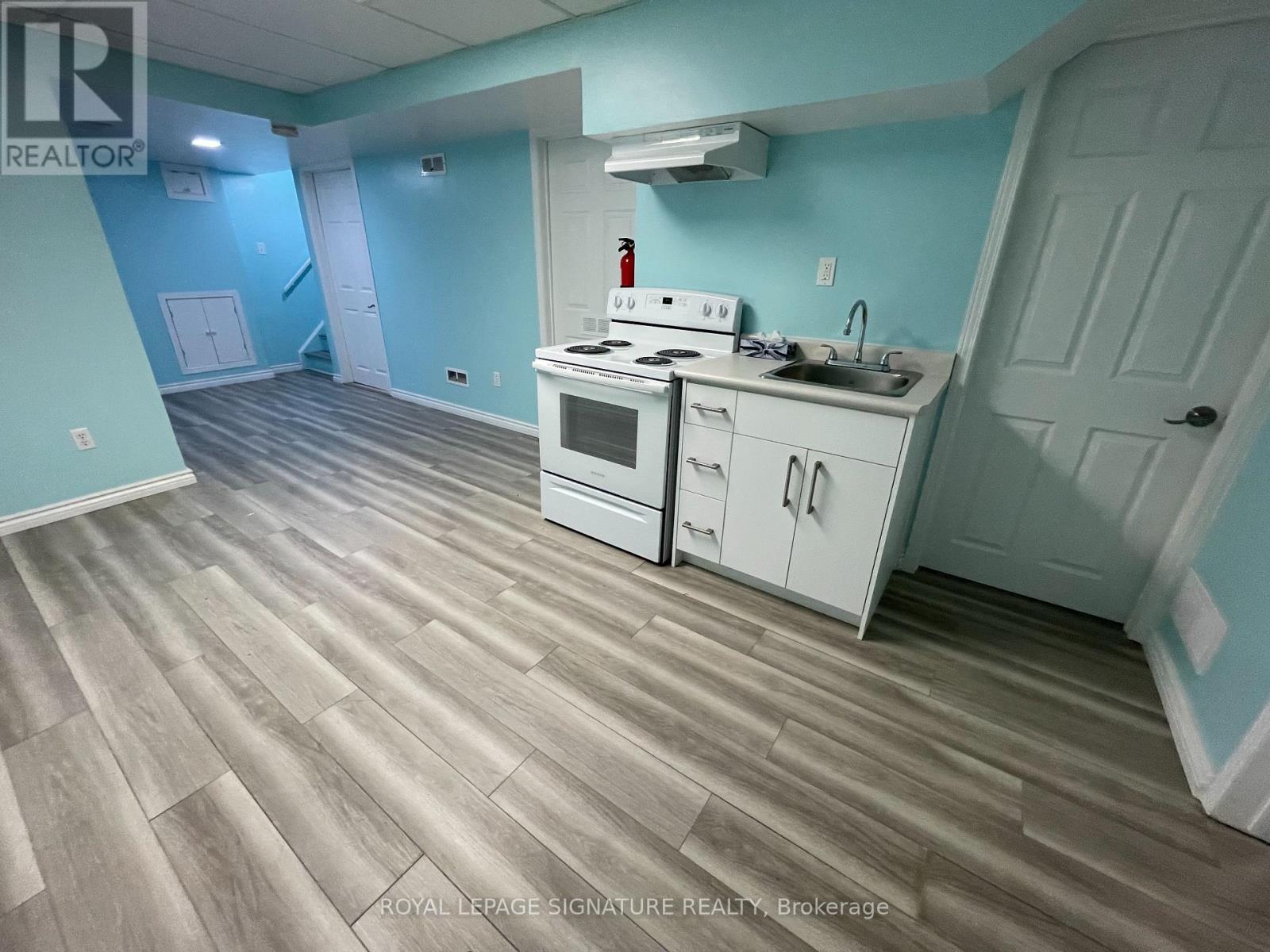 Basement Apartment - 76 Piperbrook Crescent, Toronto, Ontario  M1E 5G9 - Photo 19 - E12574296