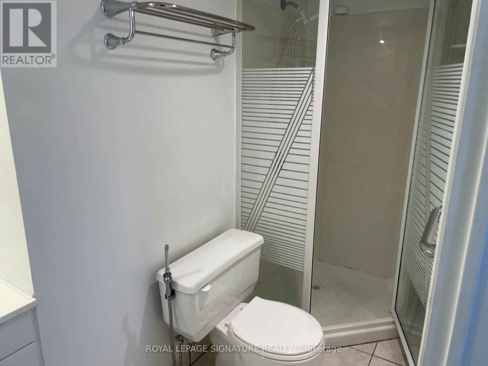 Basement Apartment - 76 Piperbrook Crescent, Toronto, Ontario  M1E 5G9 - Photo 24 - E12574296