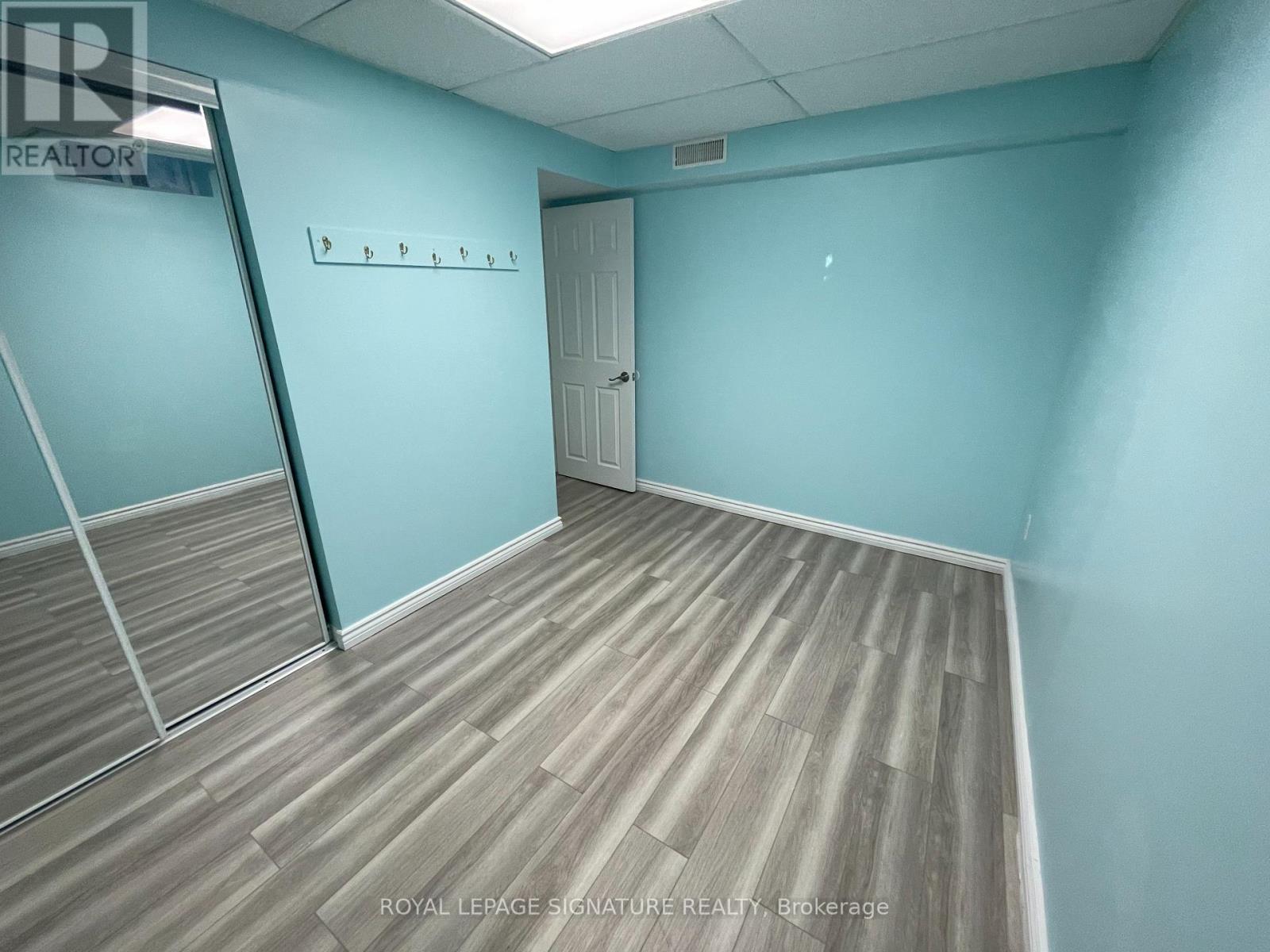 Basement Apartment - 76 Piperbrook Crescent, Toronto, Ontario  M1E 5G9 - Photo 8 - E12574296