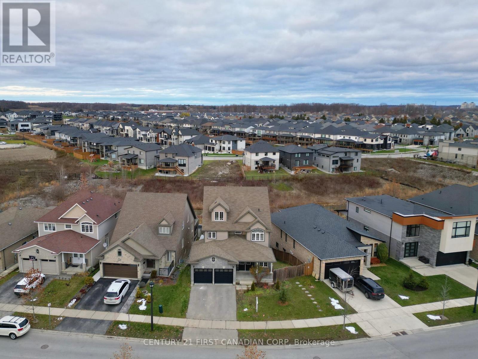 1942 Wateroak Drive, London North, Ontario  N6G 0M7 - Photo 2 - X12574182