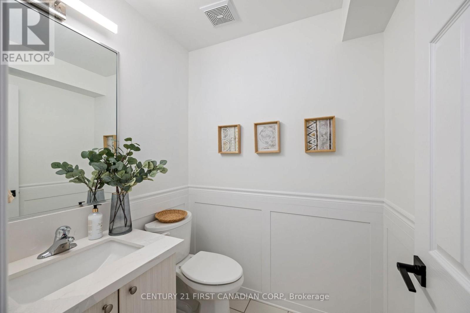 1942 Wateroak Drive, London North, Ontario  N6G 0M7 - Photo 17 - X12574182