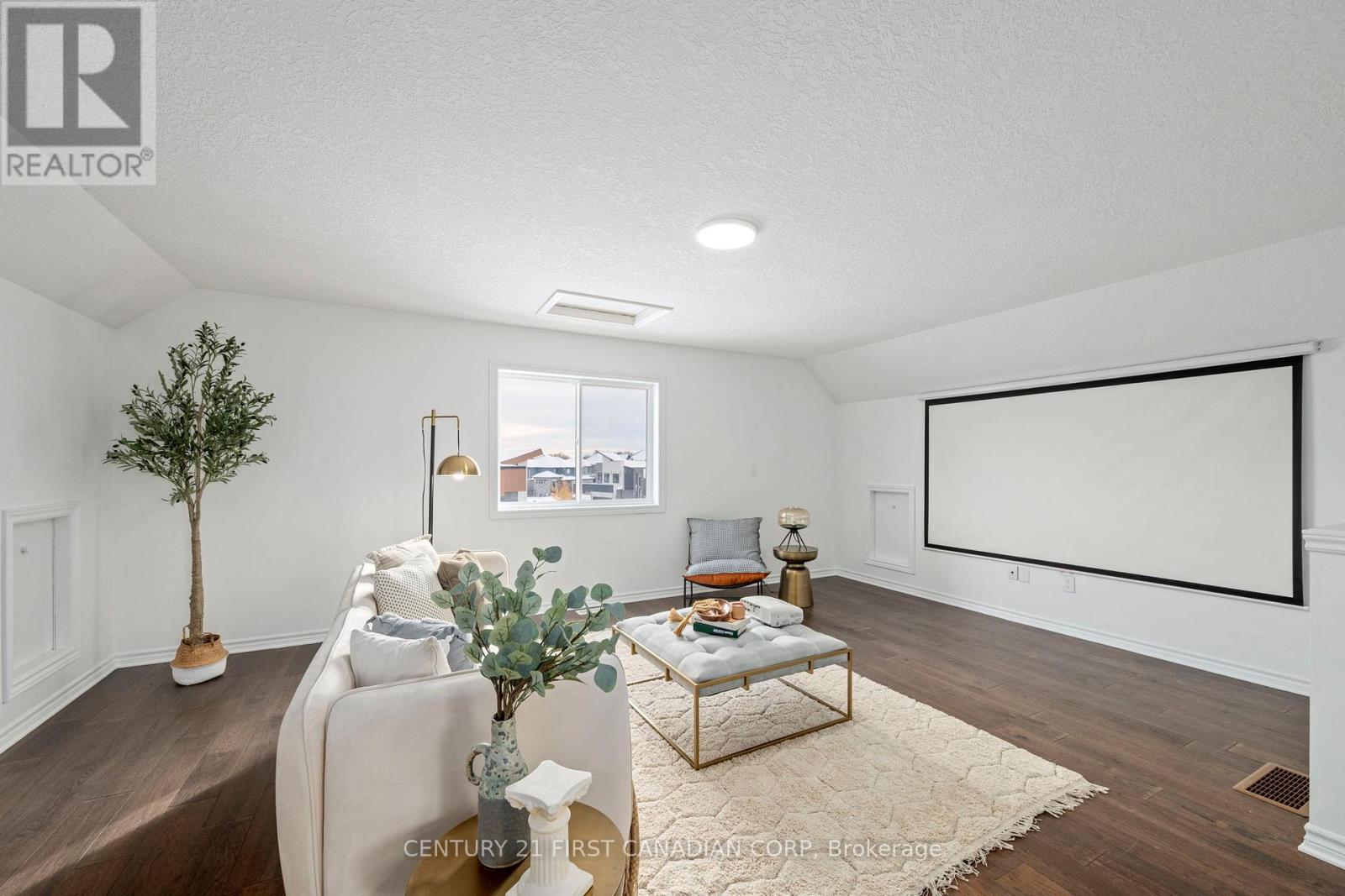 1942 Wateroak Drive, London North, Ontario  N6G 0M7 - Photo 28 - X12574182