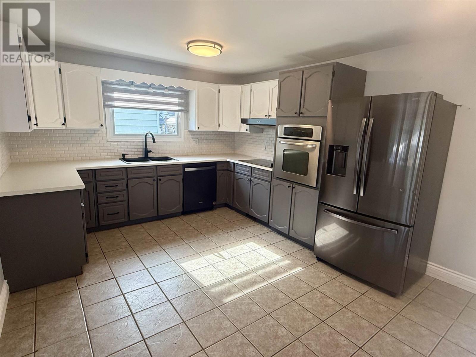 25 Valley Cres, Elliot Lake, Ontario  P5A 2G5 - Photo 25 - SM253246