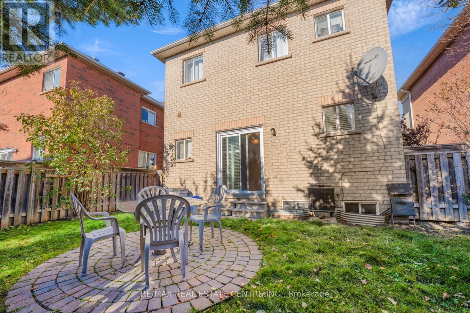 9 Dolce Crescent, Vaughan, Ontario  L4H 3C7 - Photo 32 - N12574252