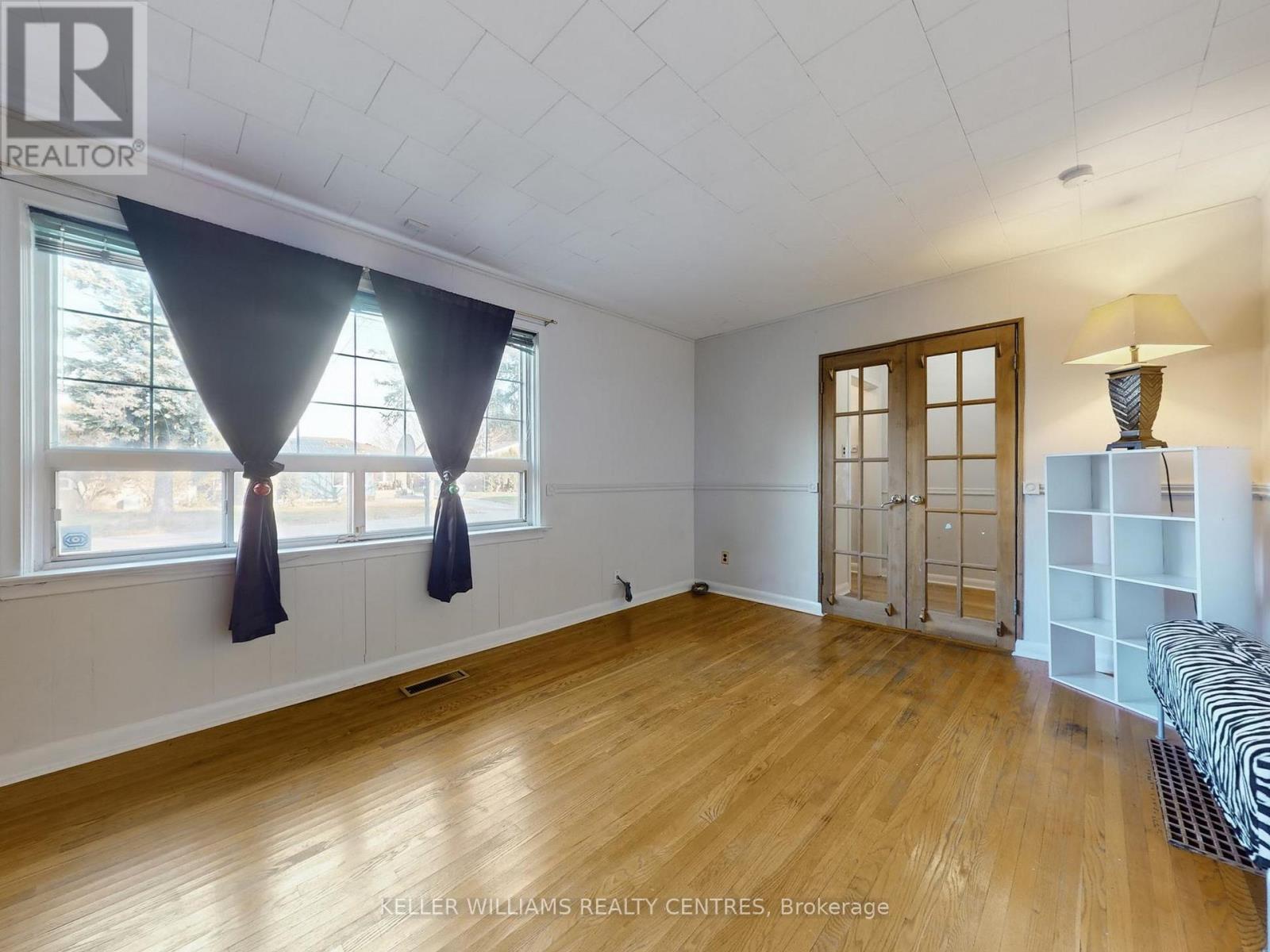 105 Rockport Crescent, Richmond Hill, Ontario  L4C 2M1 - Photo 11 - N12574266