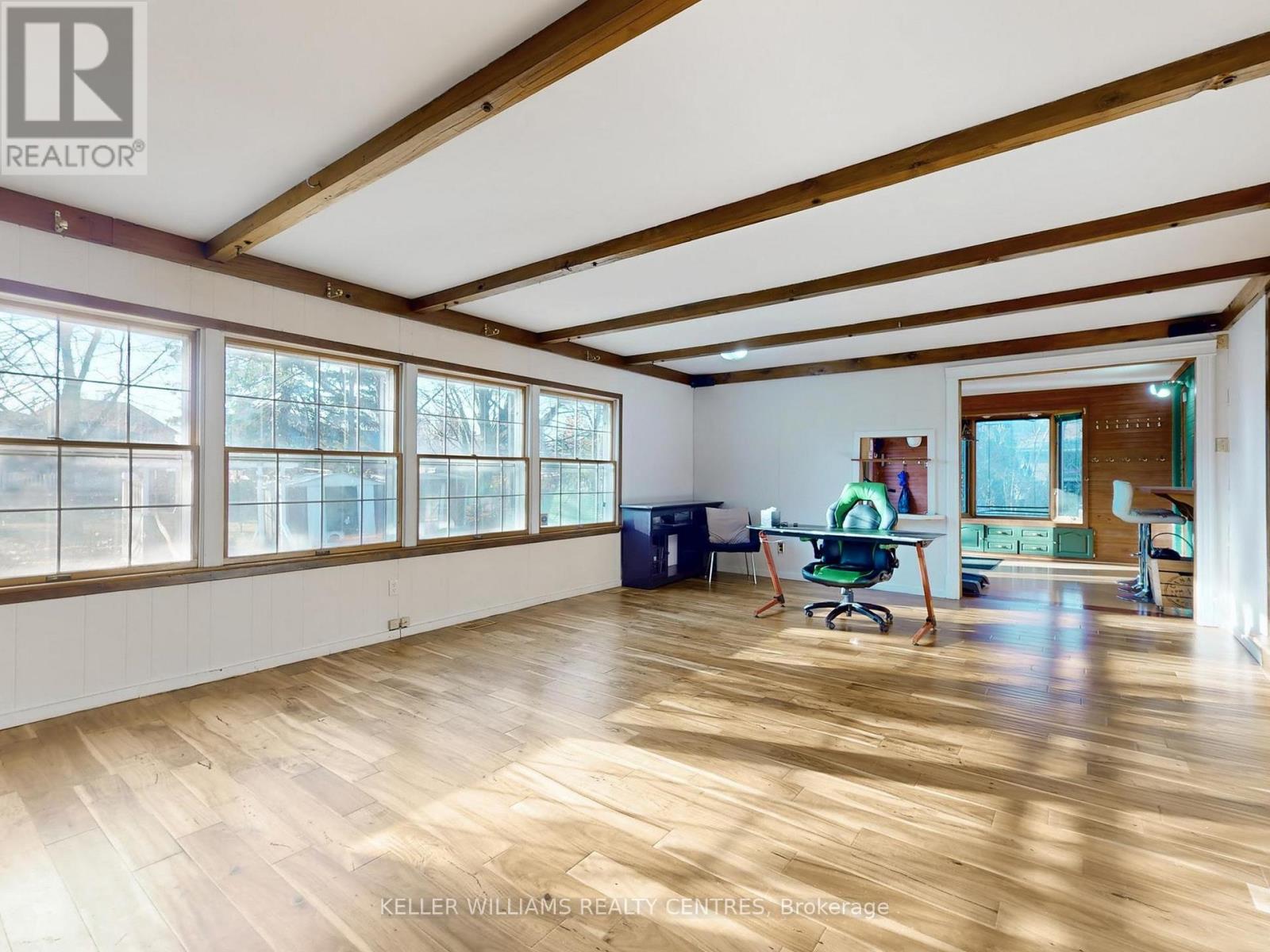 105 Rockport Crescent, Richmond Hill, Ontario  L4C 2M1 - Photo 5 - N12574266