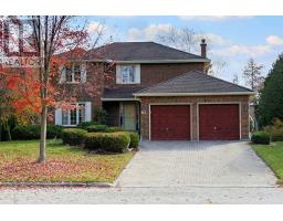 62 DEVLIN PLACE, Aurora, Ontario