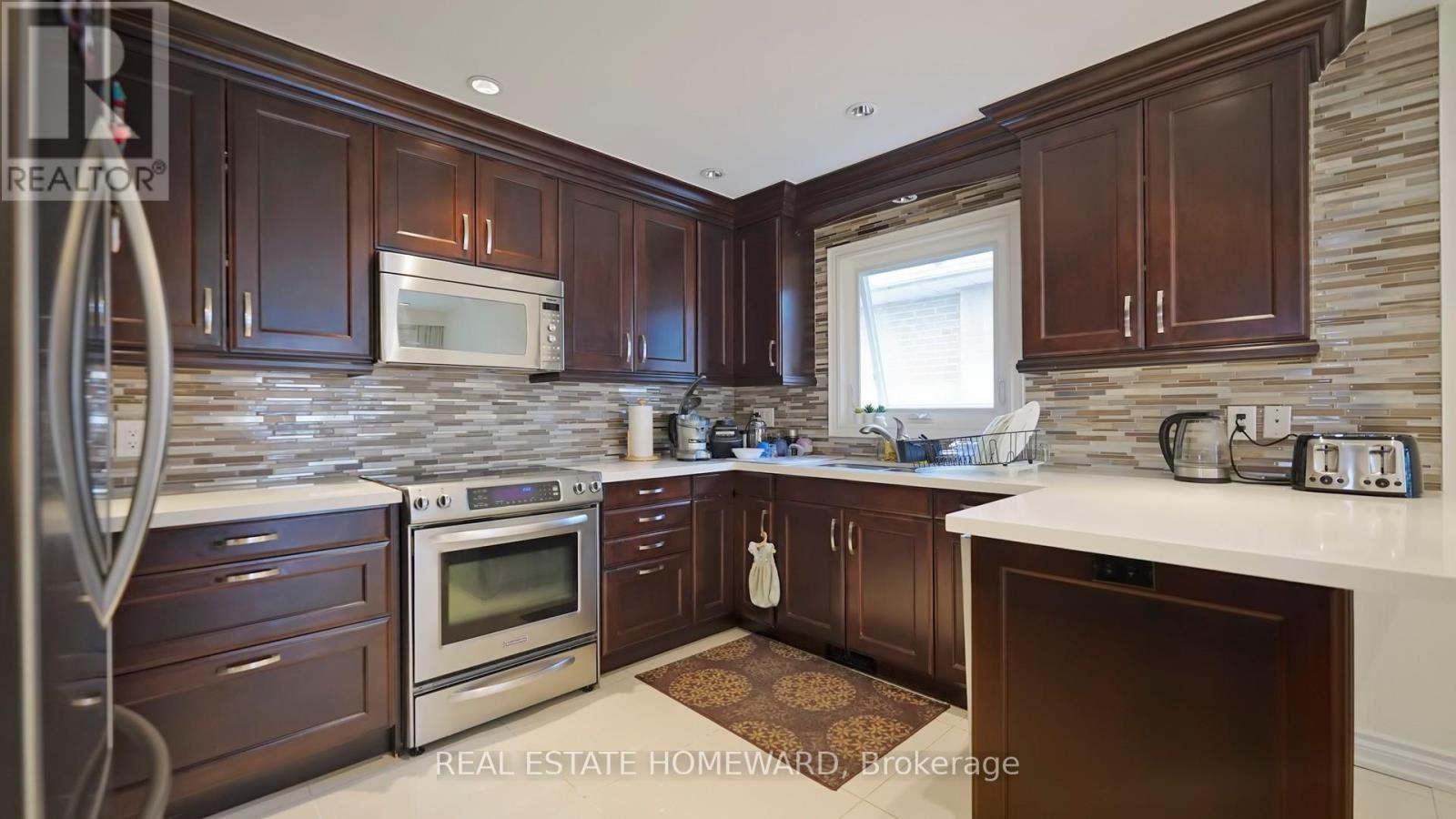 Main - 34 Delair Crescent, Markham, Ontario  L3T 2M4 - Photo 17 - N12574308