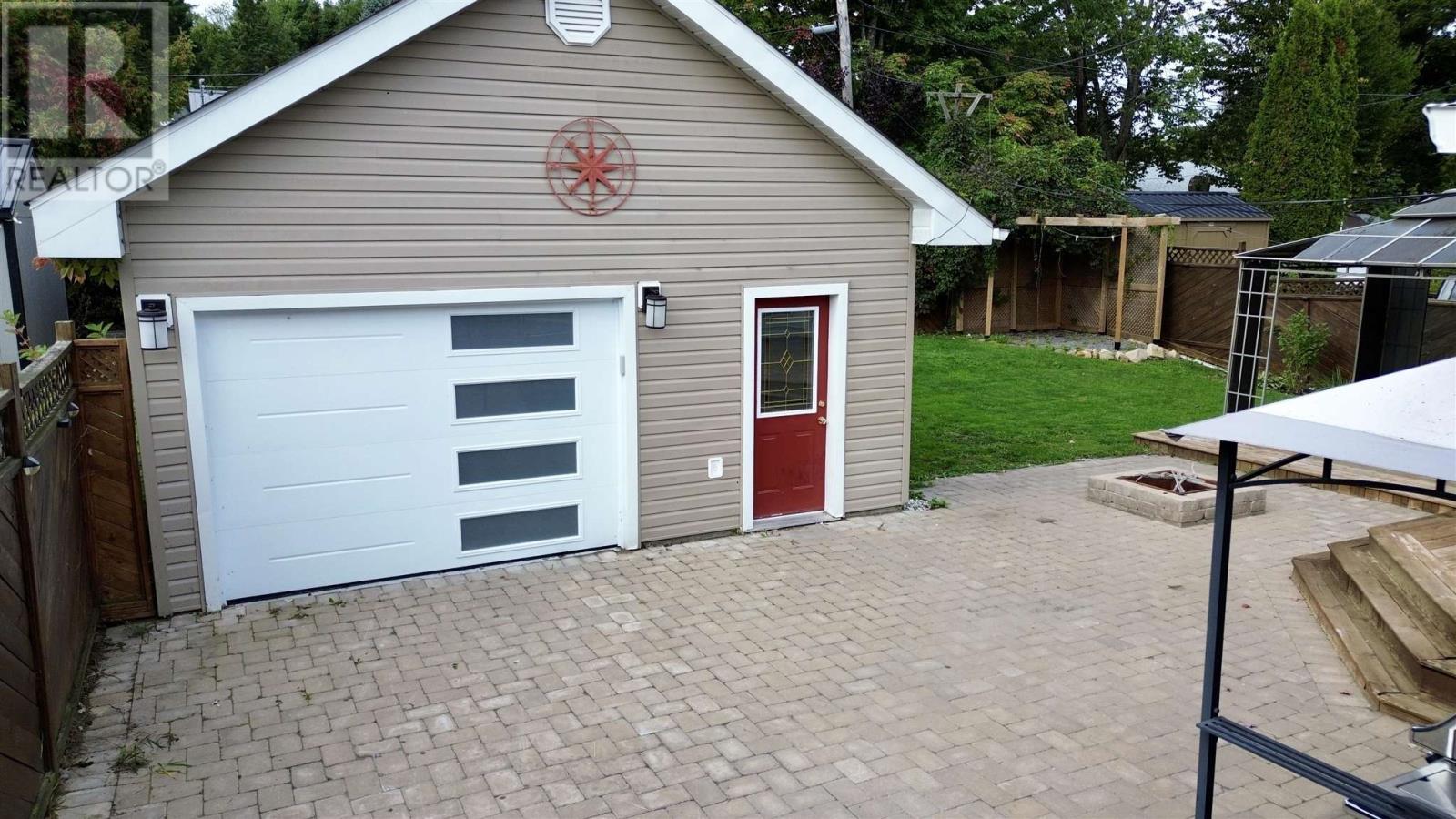 25 Valley Cres, Elliot Lake, Ontario  P5A 2G5 - Photo 8 - SM253246