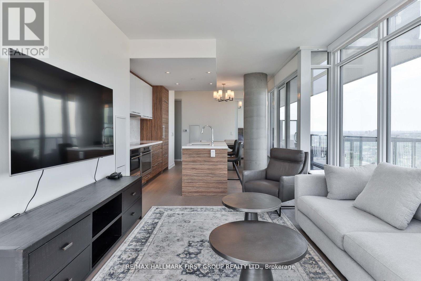 2402 - 488 University Avenue, Toronto, Ontario  M5G 0C1 - Photo 12 - C12574404