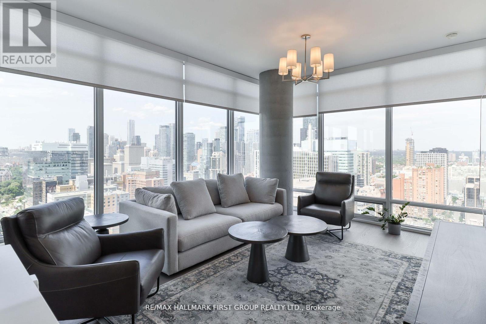 2402 - 488 University Avenue, Toronto, Ontario  M5G 0C1 - Photo 15 - C12574404