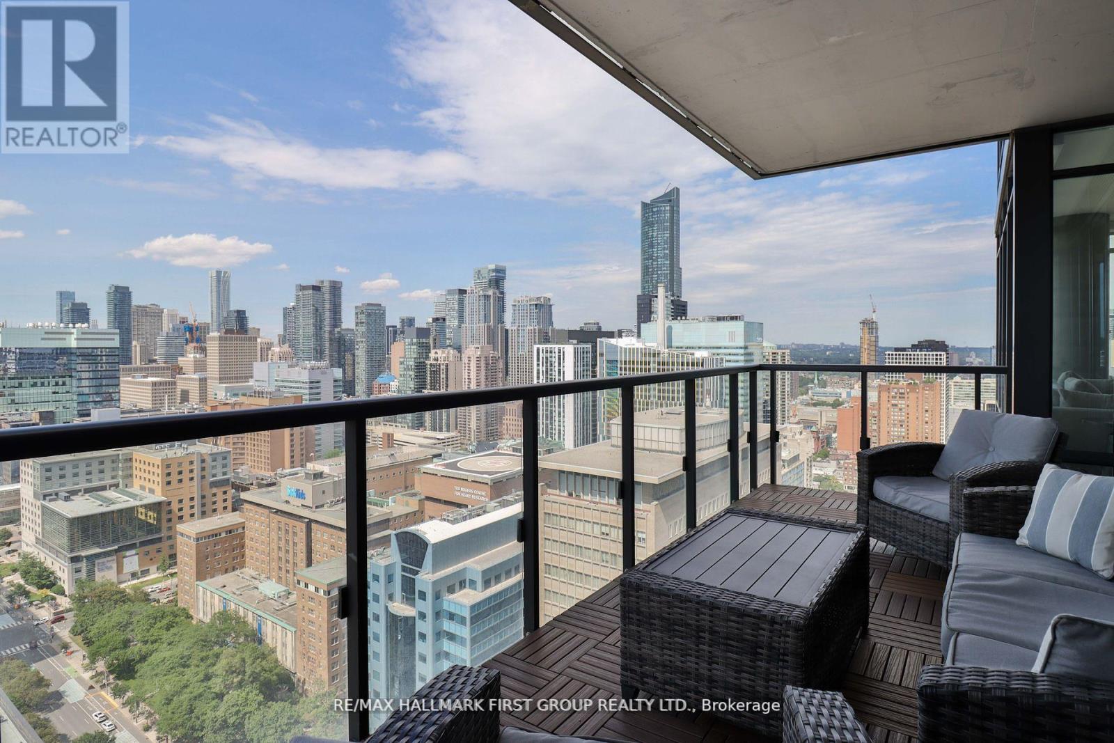 2402 - 488 University Avenue, Toronto, Ontario  M5G 0C1 - Photo 24 - C12574404