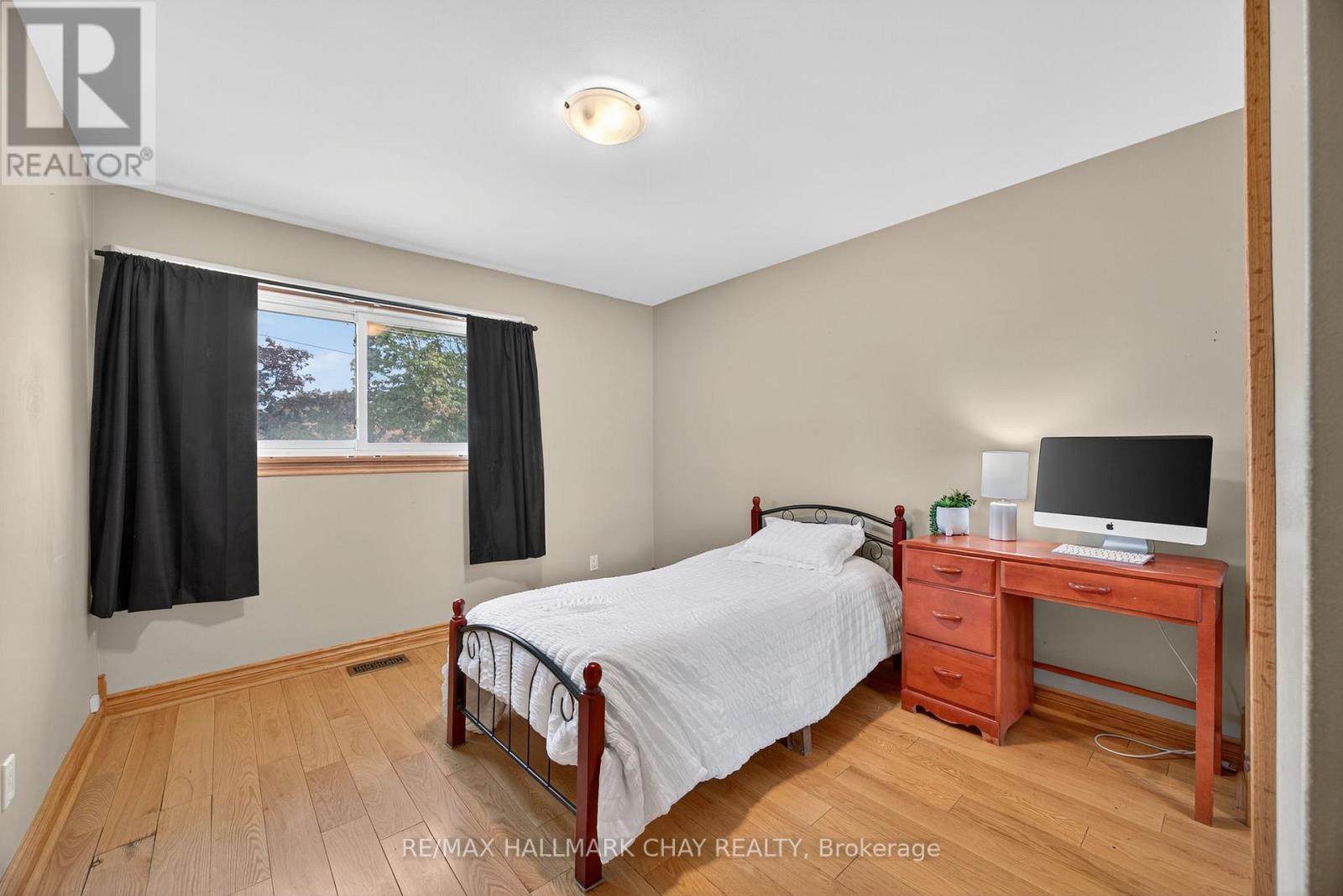 451 Jamieson Drive, Orillia, Ontario  L3V 4Y6 - Photo 9 - S12574196