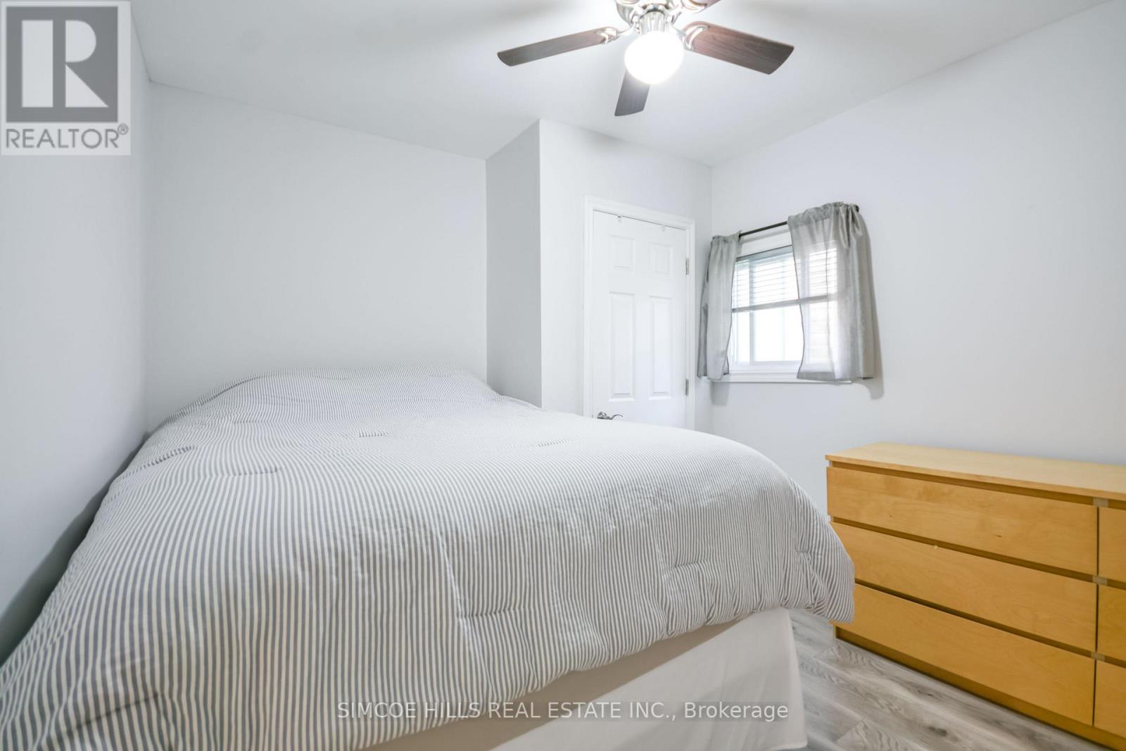 134 Victoria Street, Orillia, Ontario  L3V 2W2 - Photo 10 - S12574230