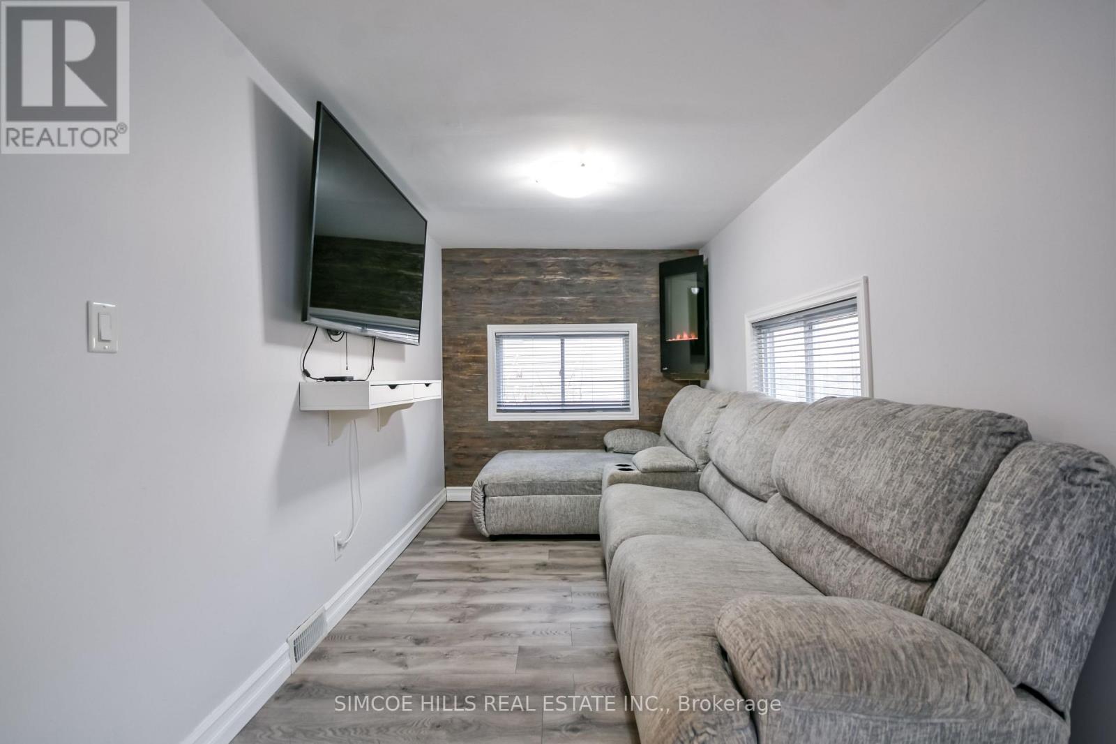 134 Victoria Street, Orillia, Ontario  L3V 2W2 - Photo 13 - S12574230