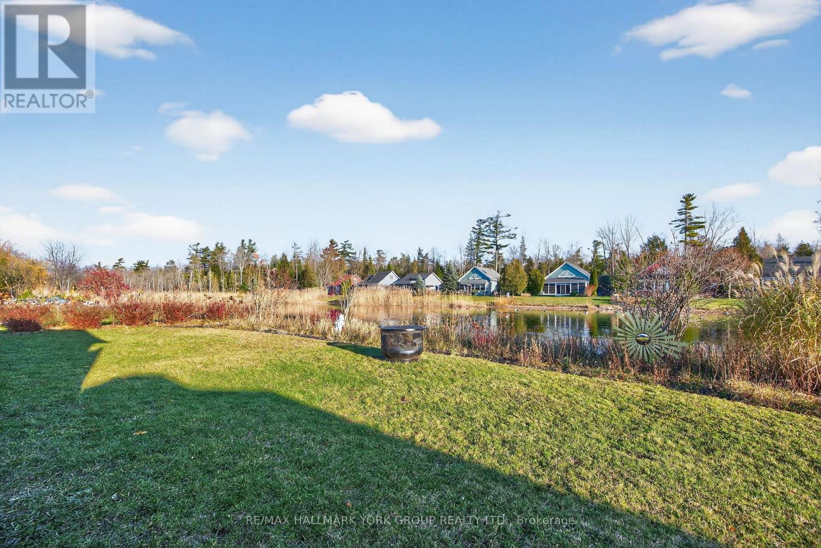 41 Madawaska Trail, Wasaga Beach, Ontario  L9Z 1X7 - Photo 34 - S12574264