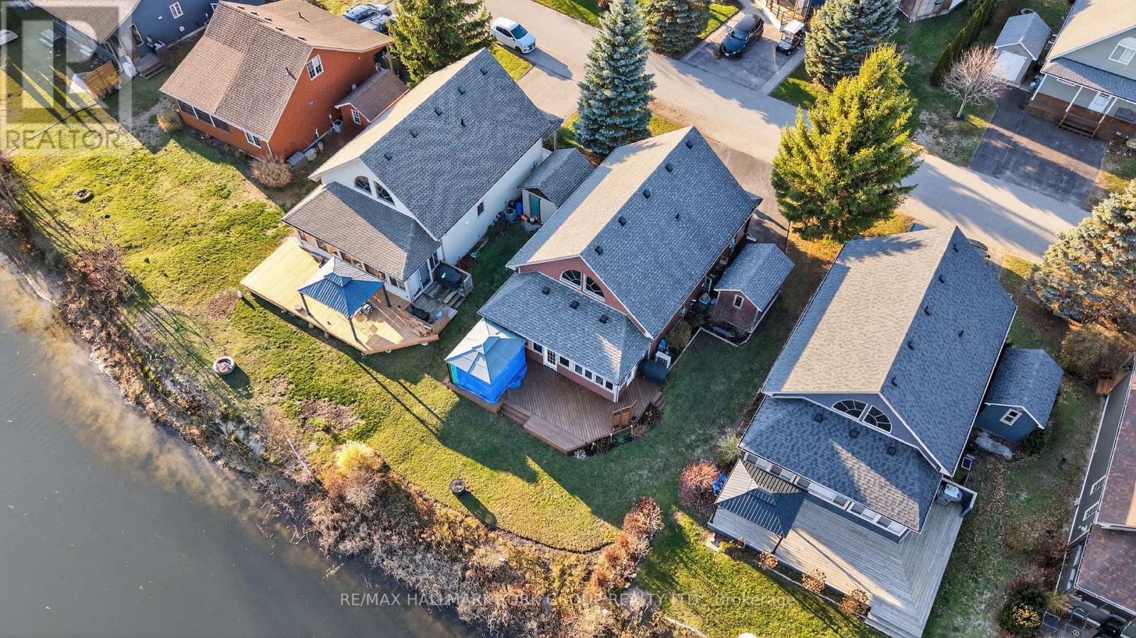 41 Madawaska Trail, Wasaga Beach, Ontario  L9Z 1X7 - Photo 40 - S12574264