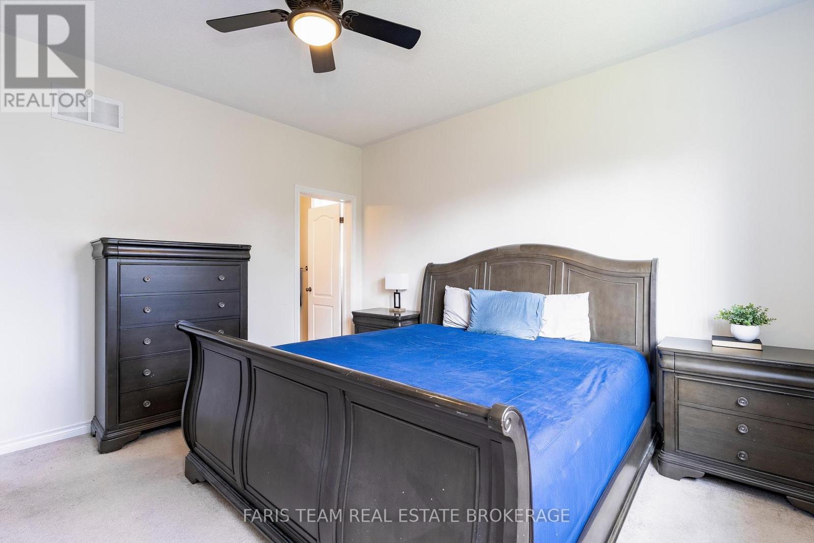 83 White Sands Way, Wasaga Beach, Ontario  L9Z 0E1 - Photo 15 - S12574282