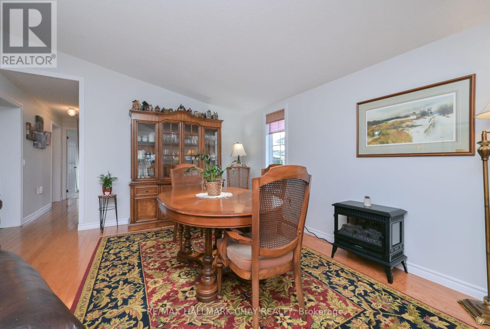 38 Kentucky Avenue S, Wasaga Beach, Ontario  L9Z 3A8 - Photo 20 - S12574298