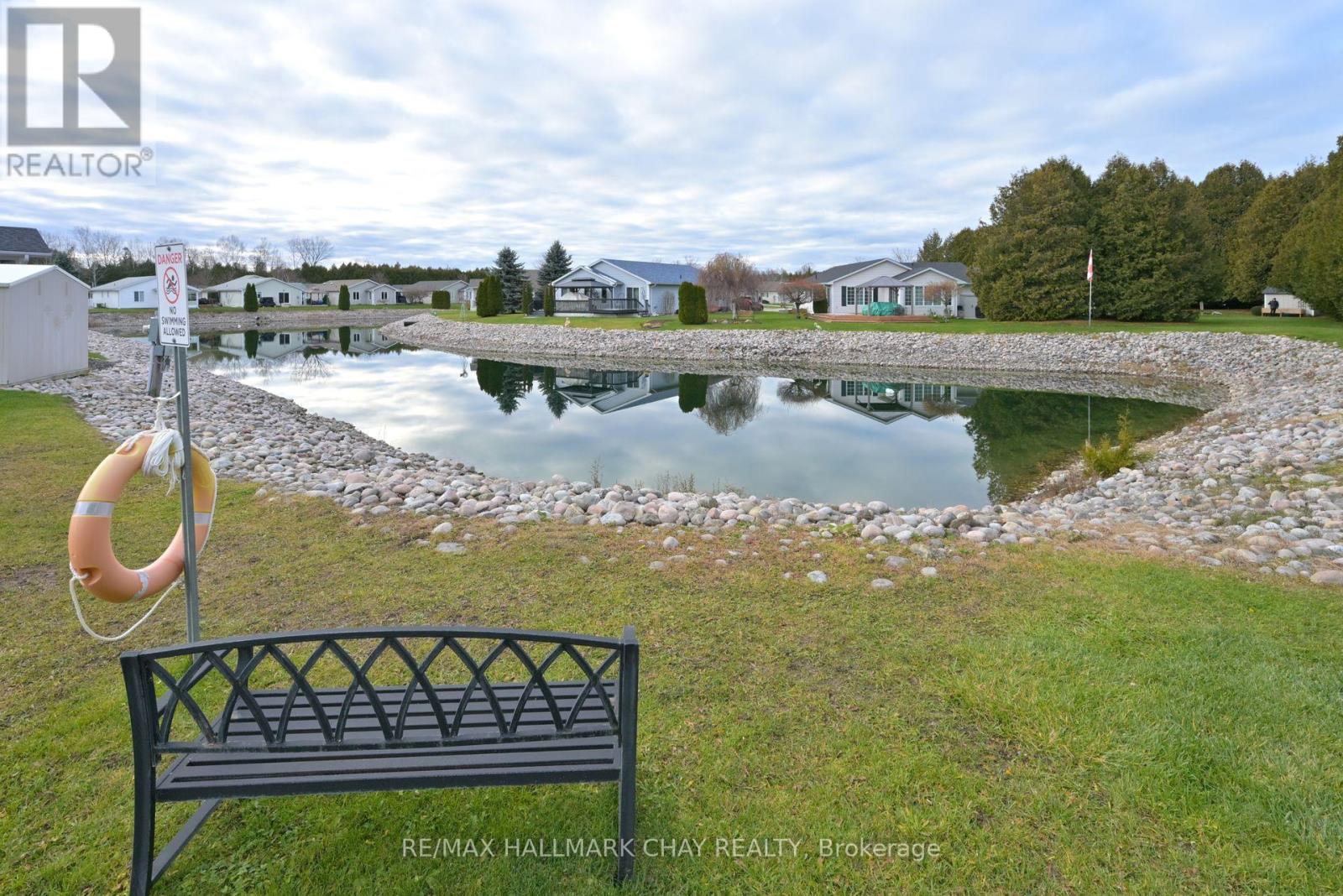 38 Kentucky Avenue S, Wasaga Beach, Ontario  L9Z 3A8 - Photo 33 - S12574298