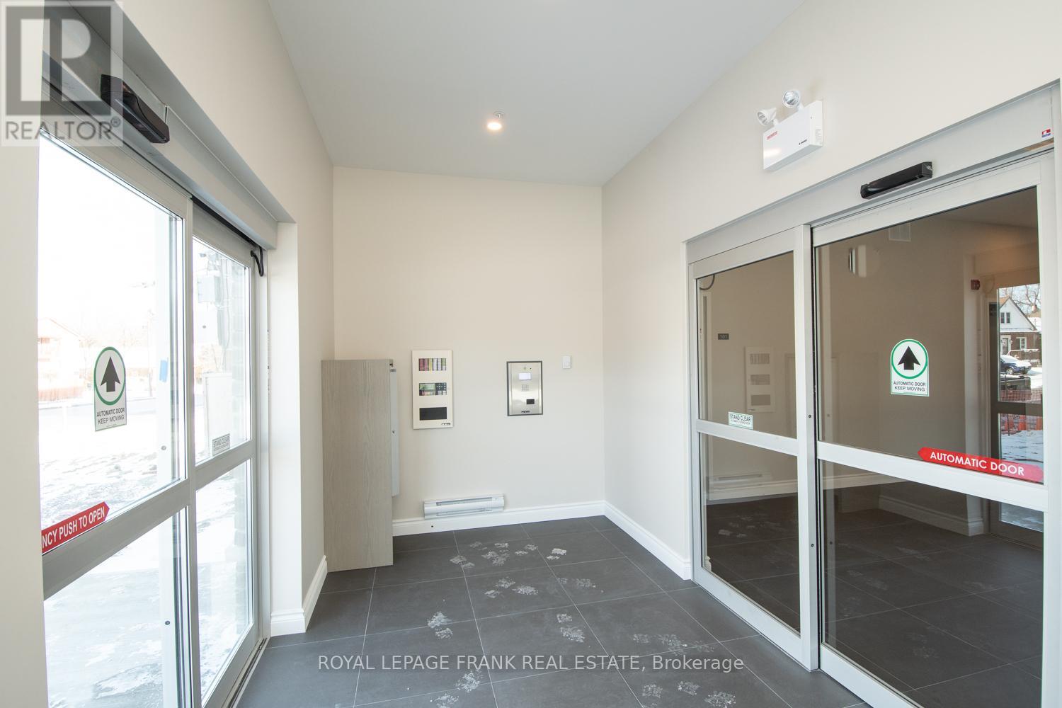 143 Bloor Street W, Oshawa, Ontario  L1J 1P5 - Photo 9 - E12574544