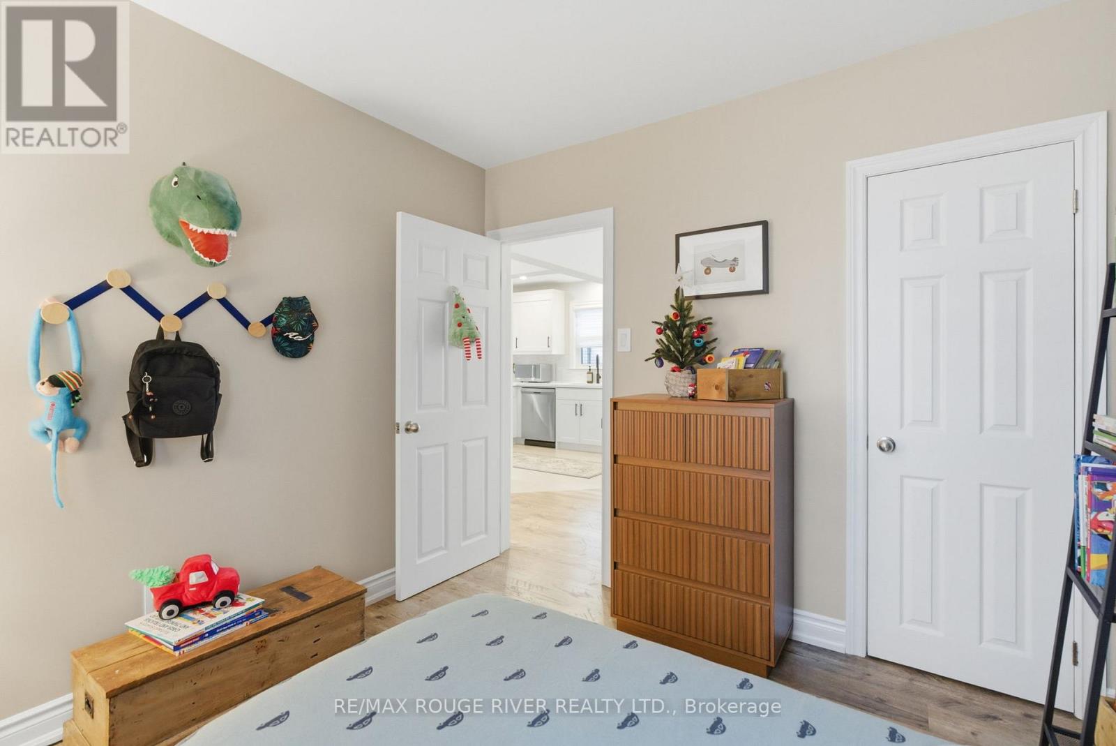 120 Bowman Avenue, Whitby, Ontario  L1N 3T6 - Photo 23 - E12574554