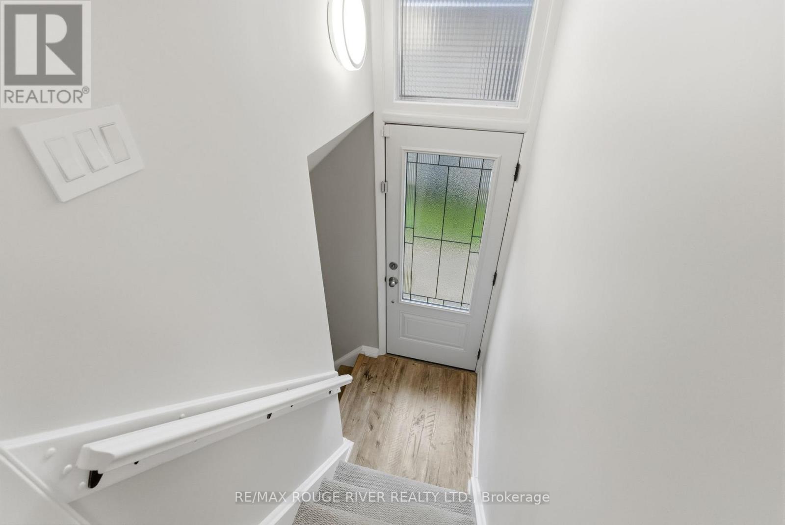 120 Bowman Avenue, Whitby, Ontario  L1N 3T6 - Photo 32 - E12574554