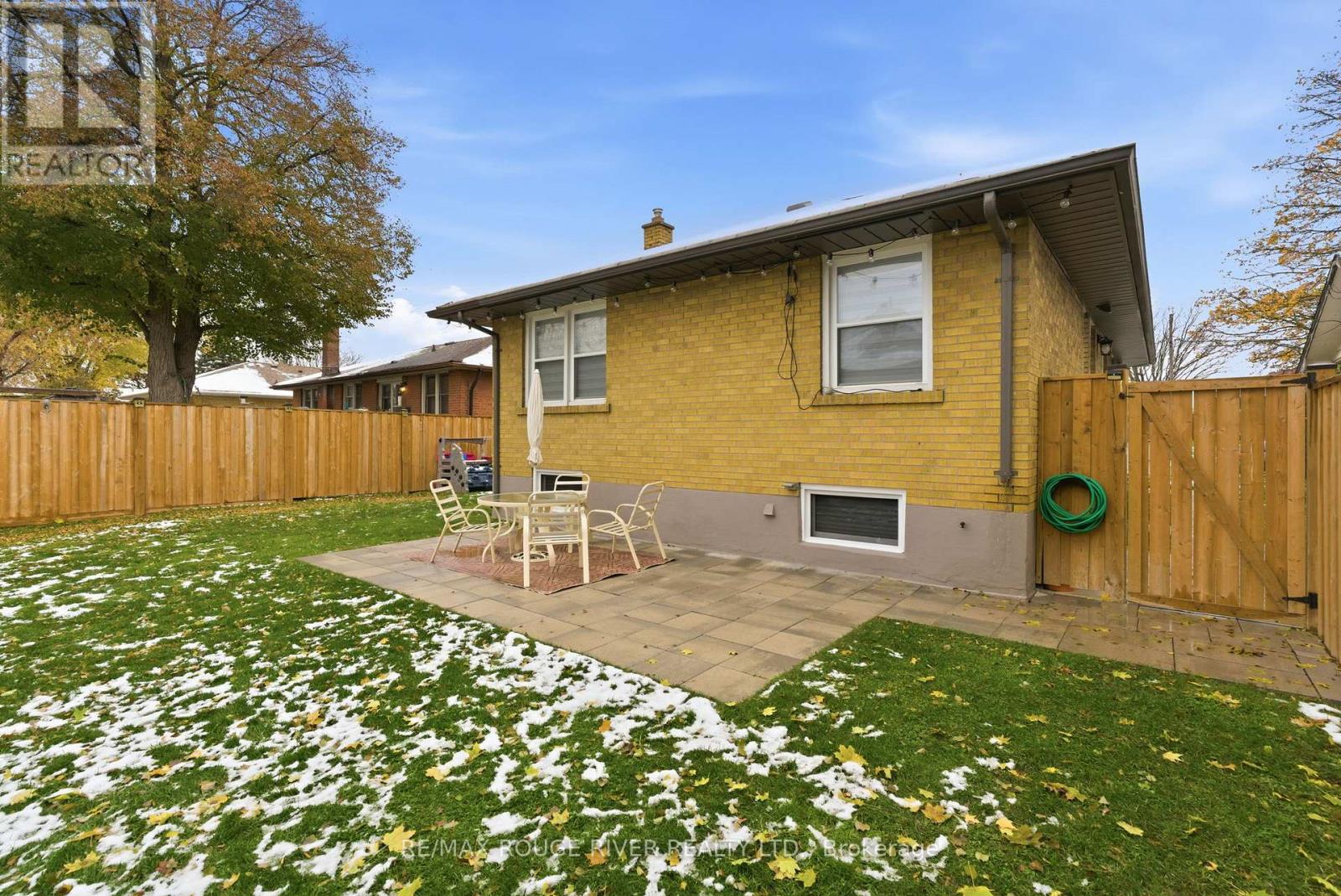 120 Bowman Avenue, Whitby, Ontario  L1N 3T6 - Photo 45 - E12574554